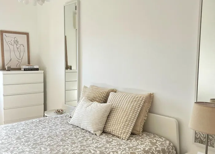 Lighthouse - Rest, And Dream Lägenhet