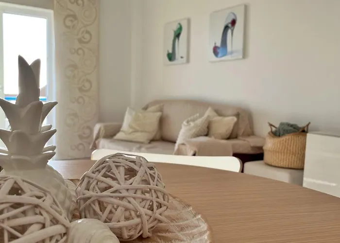 Lighthouse - Rest, And Dream * ナザレ