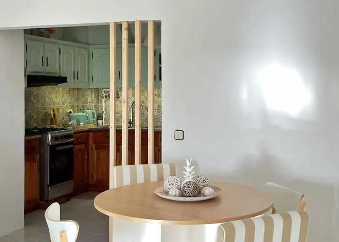 Lighthouse - Rest, And Dream アパート ナザレ